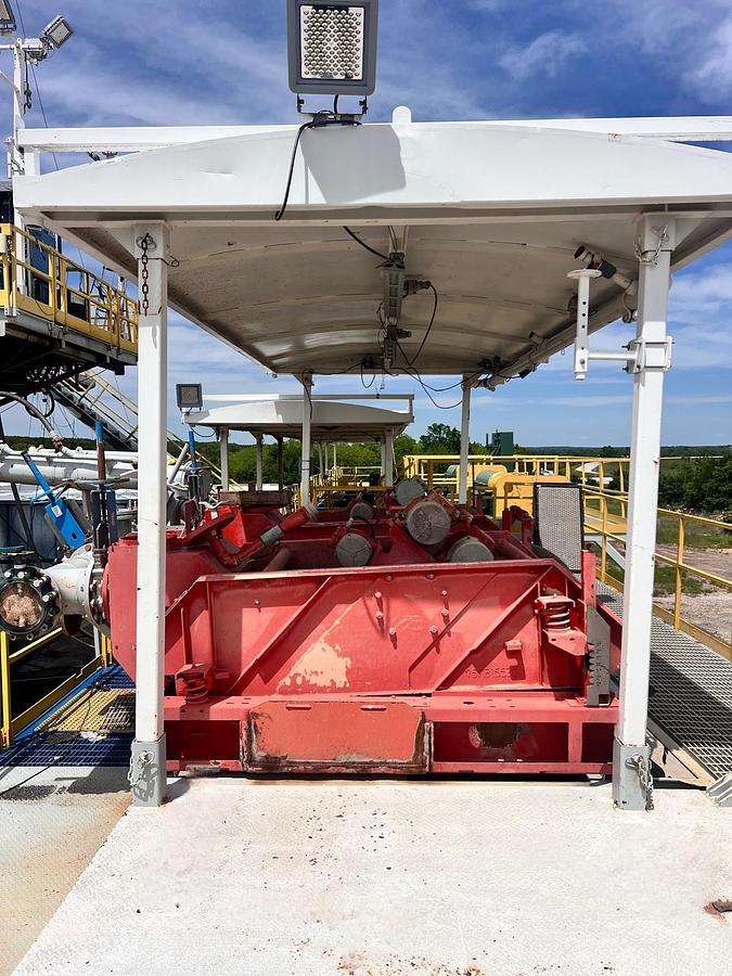 Used TELE TRIPLE CYBER WALKING DRILLING RIG