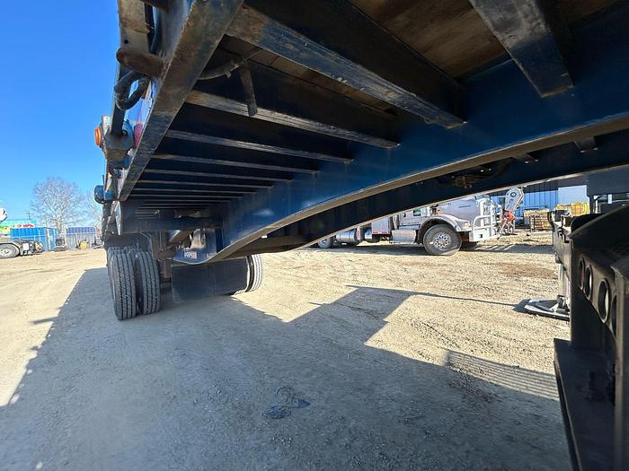 Used HARD TO FIND TANDEM TRI T800 4596T PICKER TRUCK AND HIGHBOY