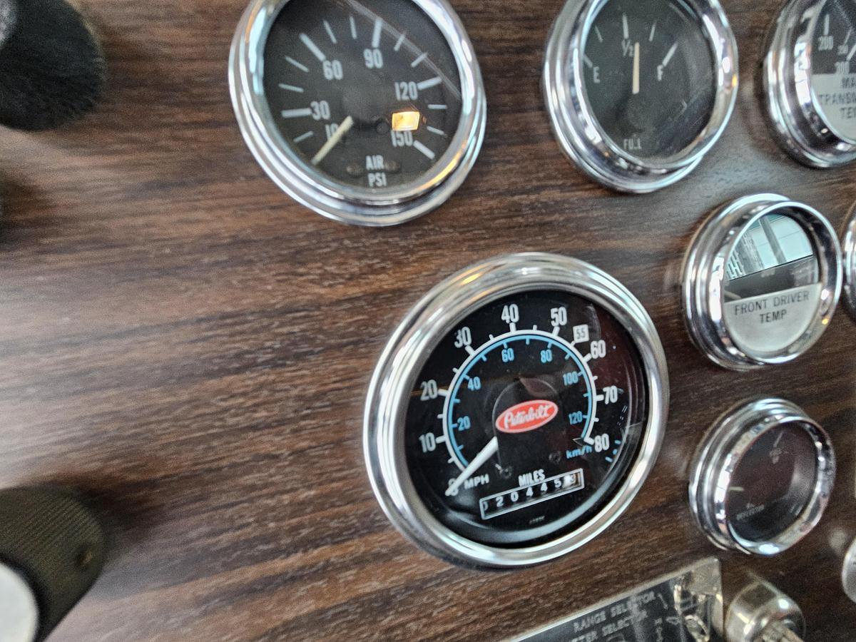 Used 1 owner 1986 PETE 359 6X4