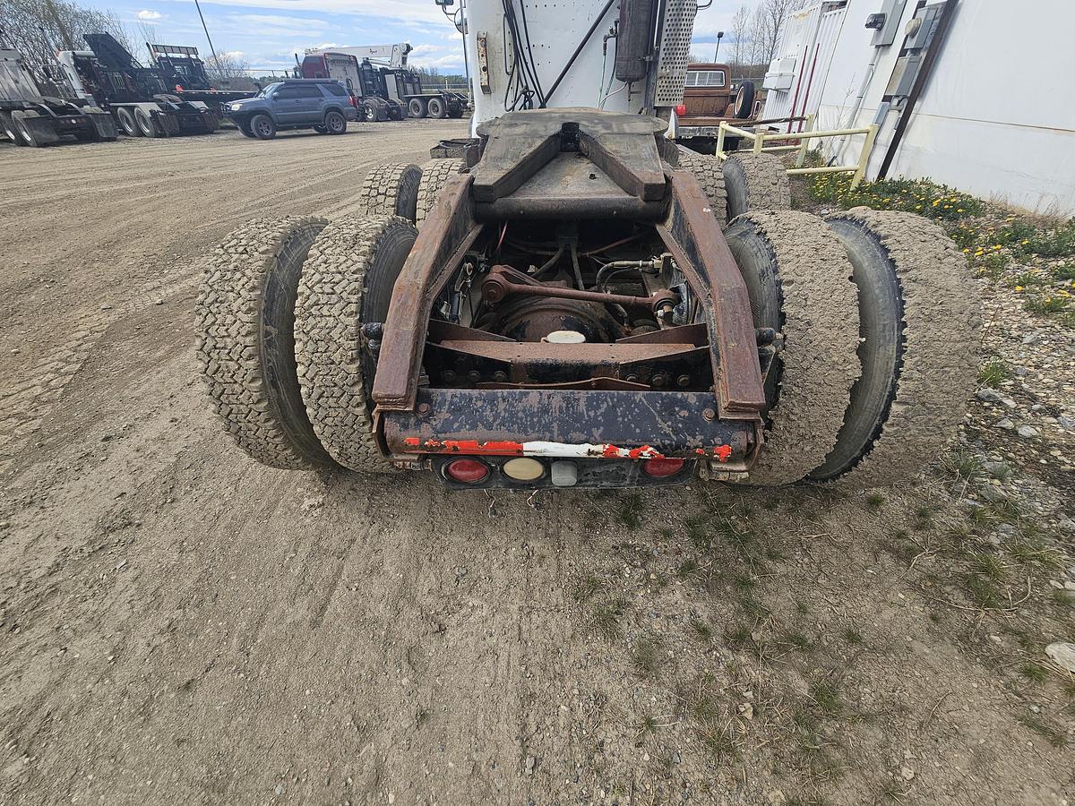 Used YARD TRACTOR AUTO