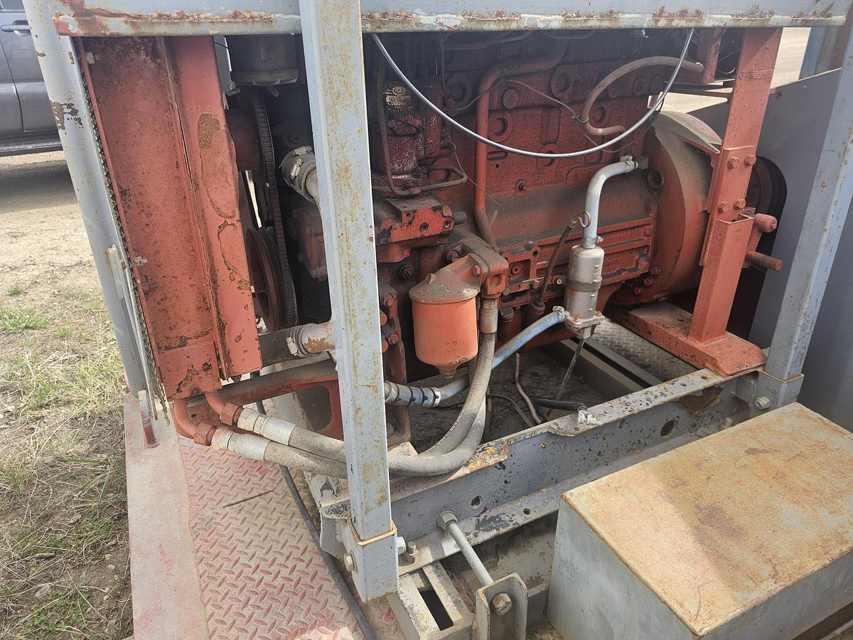 Used FLUID PUMP J16 TRIPLEX HELI PORTABLE