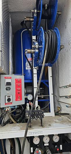 Used ORDER THIS CODED COMBO VAC UNIT WITH BOOM ON NEW CHASSIS .. APPROX 3 WEEKS FOR ORDER CHASSIS ON GROUND