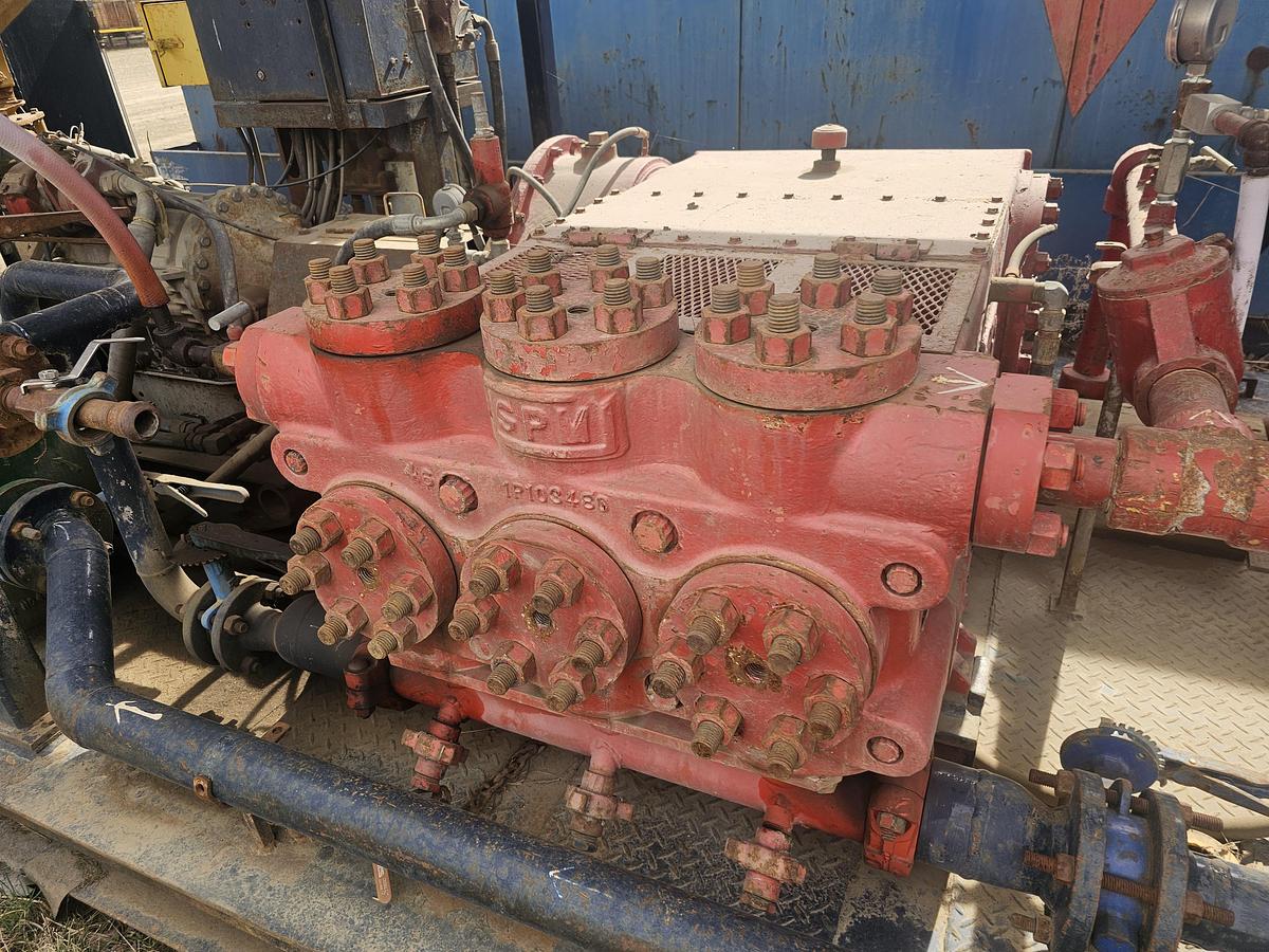 Used FLUID PUMP SPM TRIPLEX PUMP TWS250