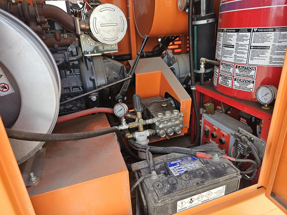 Used LIKE NEW 2022 HYDRO SPADE