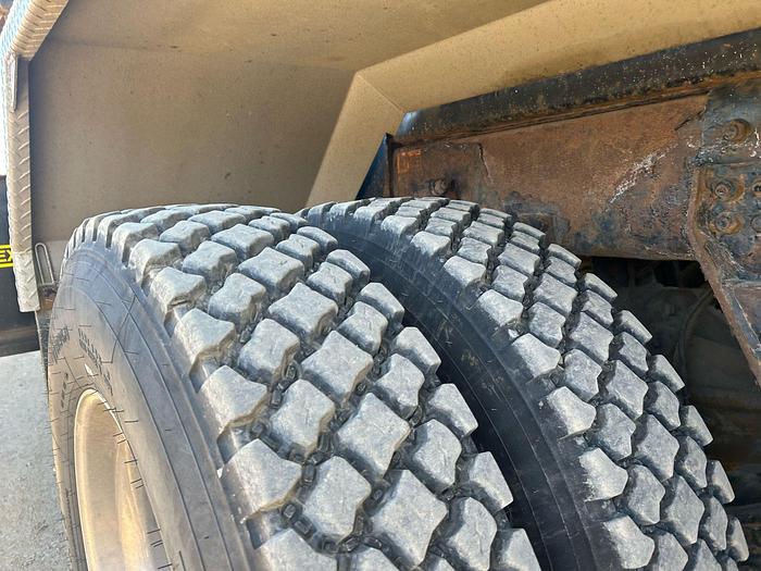 Used HARD TO FIND TANDEM TRI T800 4596T PICKER TRUCK AND HIGHBOY