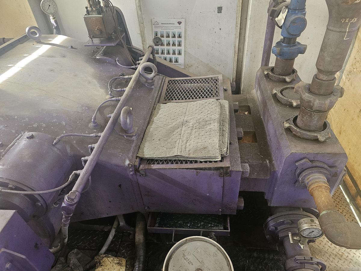 Used FLUID PUMP PD09 GARDNER DENVER