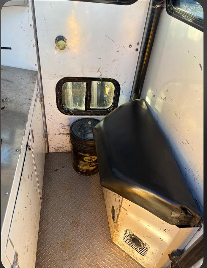 Used Kenworth C500 Cement / Acid truck 