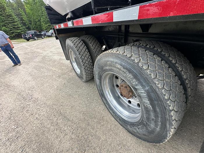 Used 2000 KENWORTH W900 Cube Truck