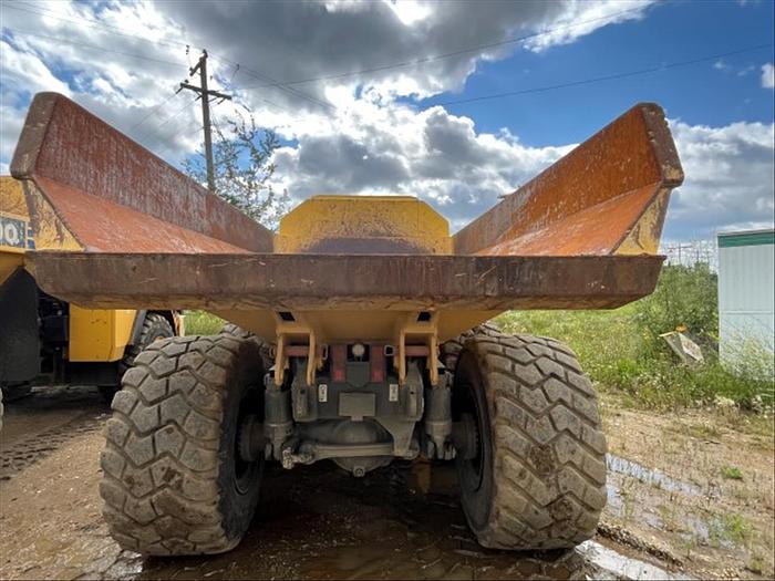 Used ARTICULATED TRUCKS