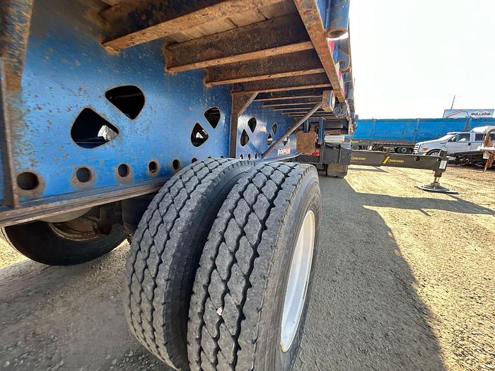 Used HARD TO FIND TANDEM TRI T800 4596T PICKER TRUCK AND HIGHBOY