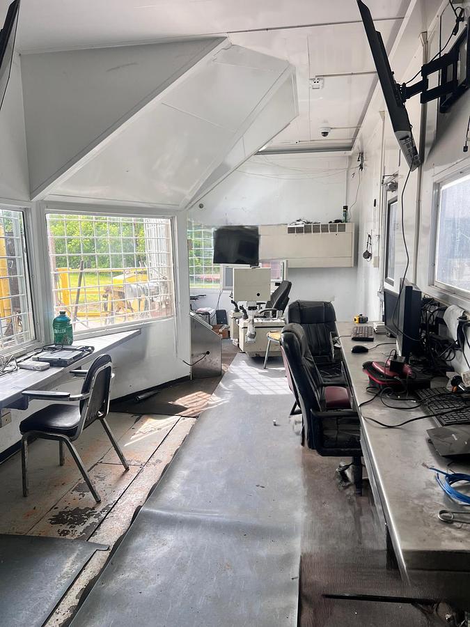 Used TELE TRIPLE CYBER WALKING DRILLING RIG