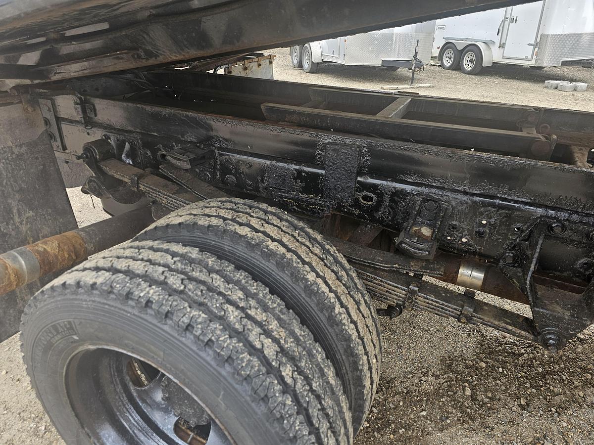 Used RAM  5500 dump truck