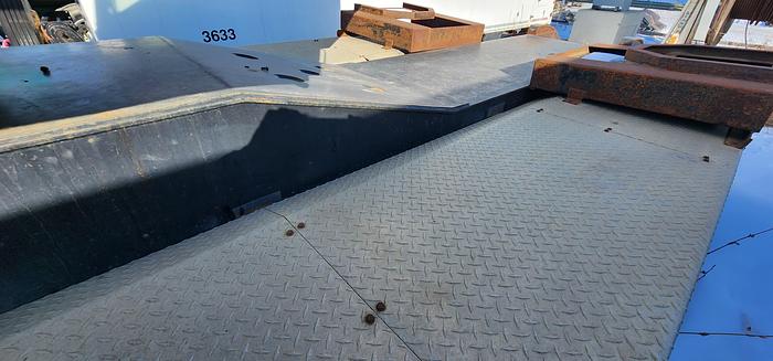 Used MANITEX CRANE 45110T 45 TON LOW MILEAGE