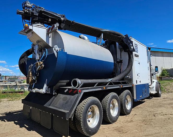 Used BRAND NEW PETERBILT HYDROVAC 8X6
