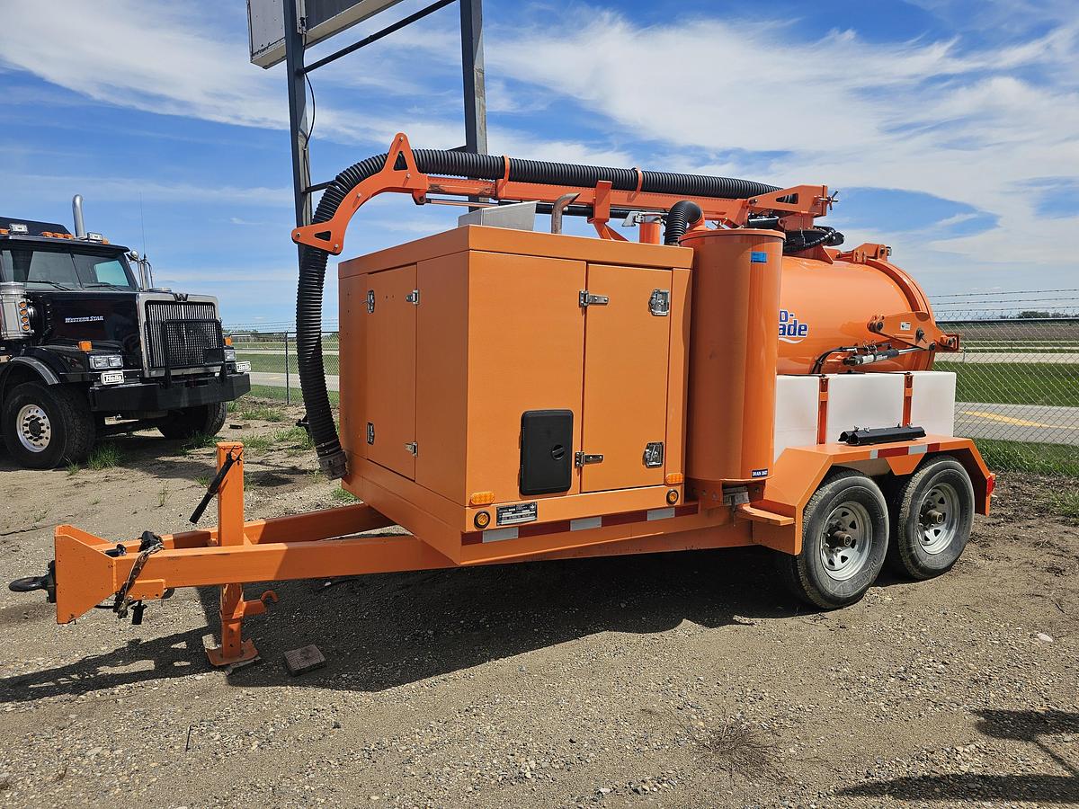 Used LIKE NEW 2022 HYDRO SPADE