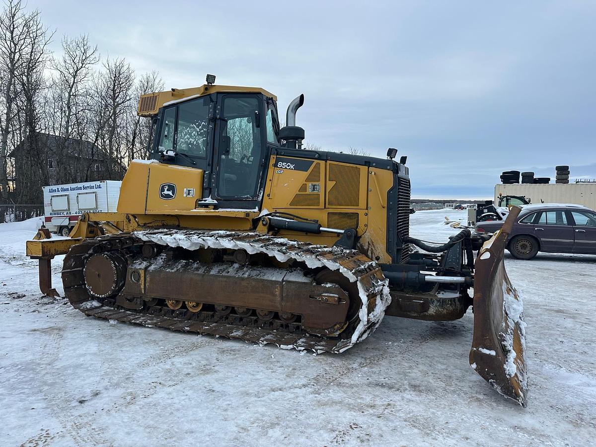 Used CONTRUCTION EQUIPMENT PACKAGE " WILL SEPARATE " EXCAVATORS , DOZERS , ROCK TRUCKS