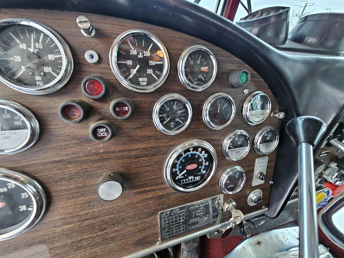 Used 1 owner 1986 PETE 359 6X4