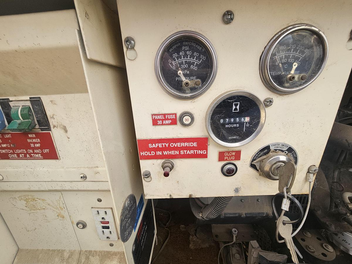 Used Hertz Light Towers