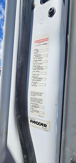 Used LOW HOUR MILEAGE KENWORTH VACUUM TRUCK