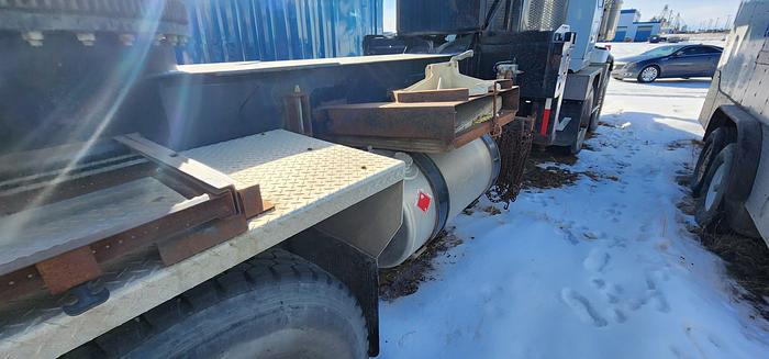 Used MANITEX CRANE 45110T 45 TON LOW MILEAGE