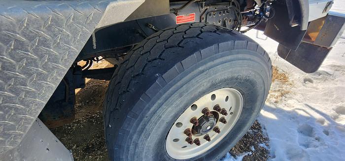 Used MANITEX CRANE 45110T 45 TON LOW MILEAGE