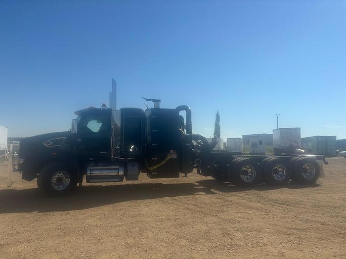 Used ORDER THIS CODED COMBO VAC UNIT WITH BOOM ON NEW CHASSIS .. APPROX 3 WEEKS FOR ORDER CHASSIS ON GROUND