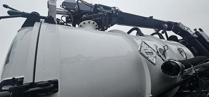 Used BRAND NEW CUSTOM VAC CODED COMBO WITH BOOM 822