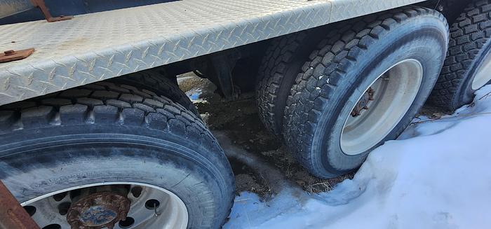 Used MANITEX CRANE 45110T 45 TON LOW MILEAGE