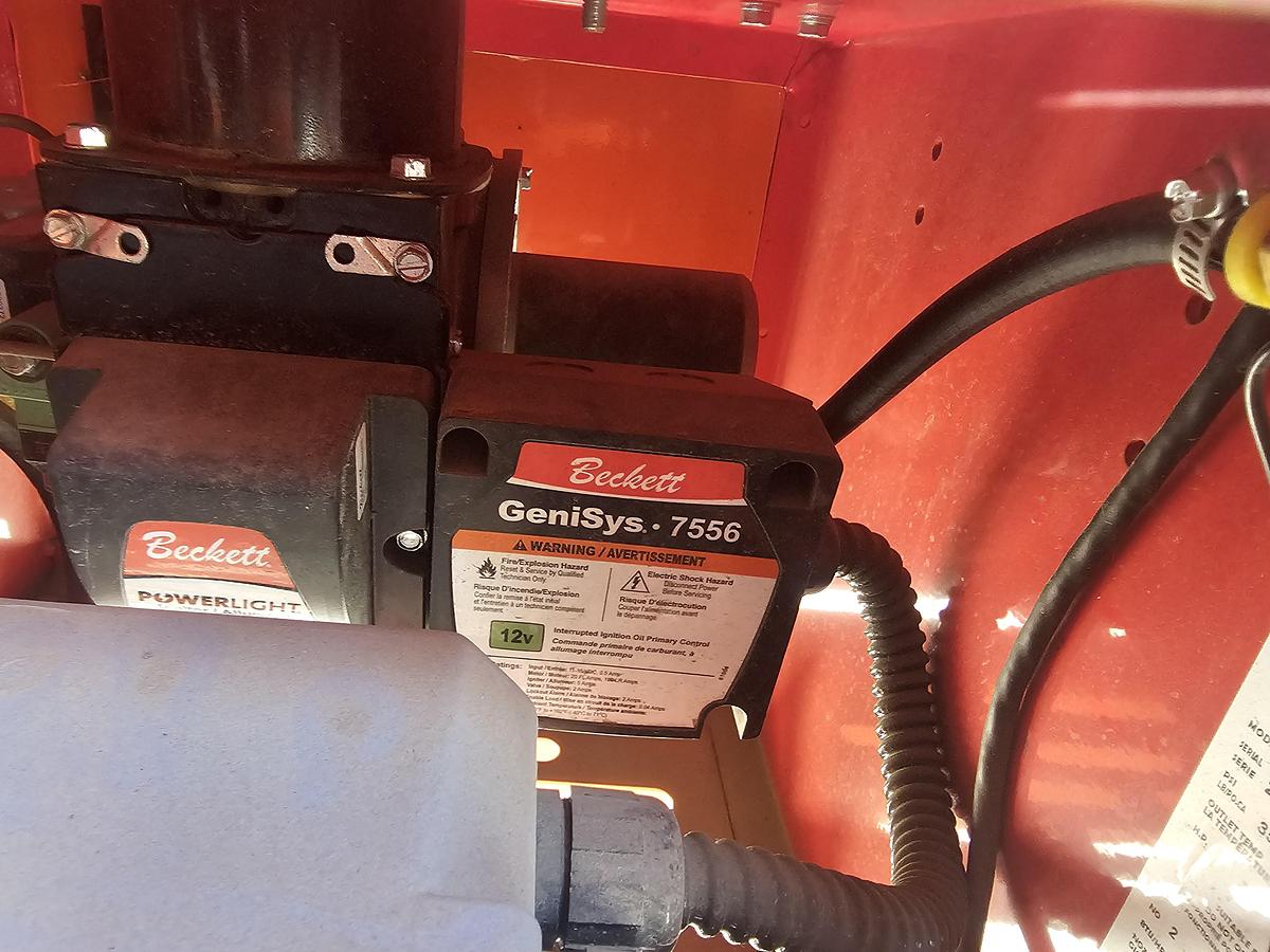 Used LIKE NEW 2022 HYDRO SPADE