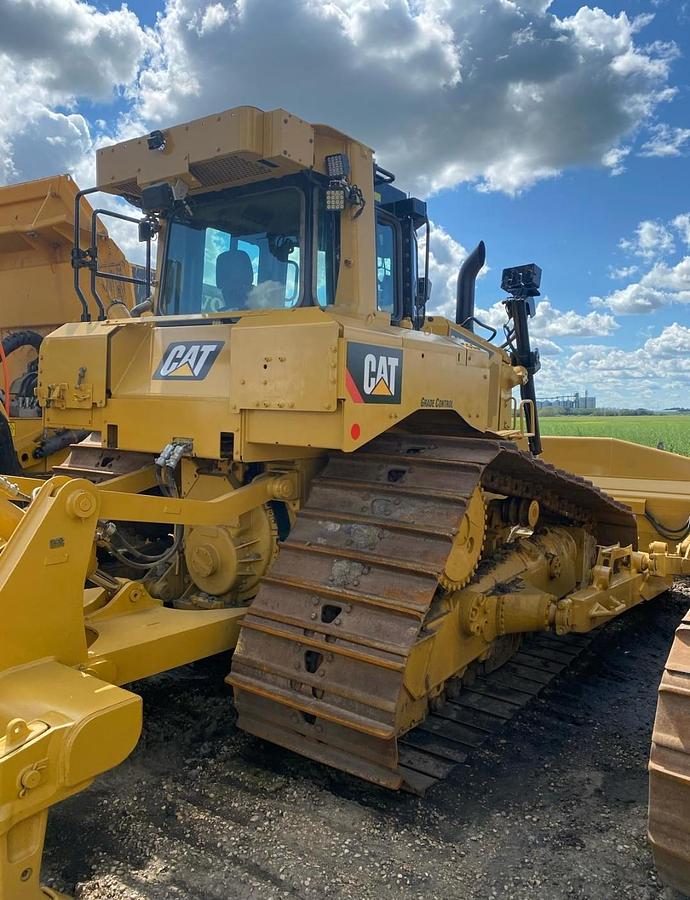 Used CONTRUCTION EQUIPMENT PACKAGE  " WILL SEPARATE " EXCAVATORS , DOZERS , ROCK TRUCKS