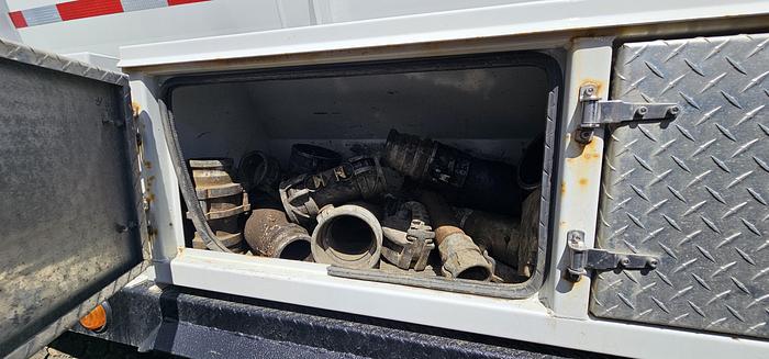 Used LOW HOUR MILEAGE KENWORTH VACUUM TRUCK