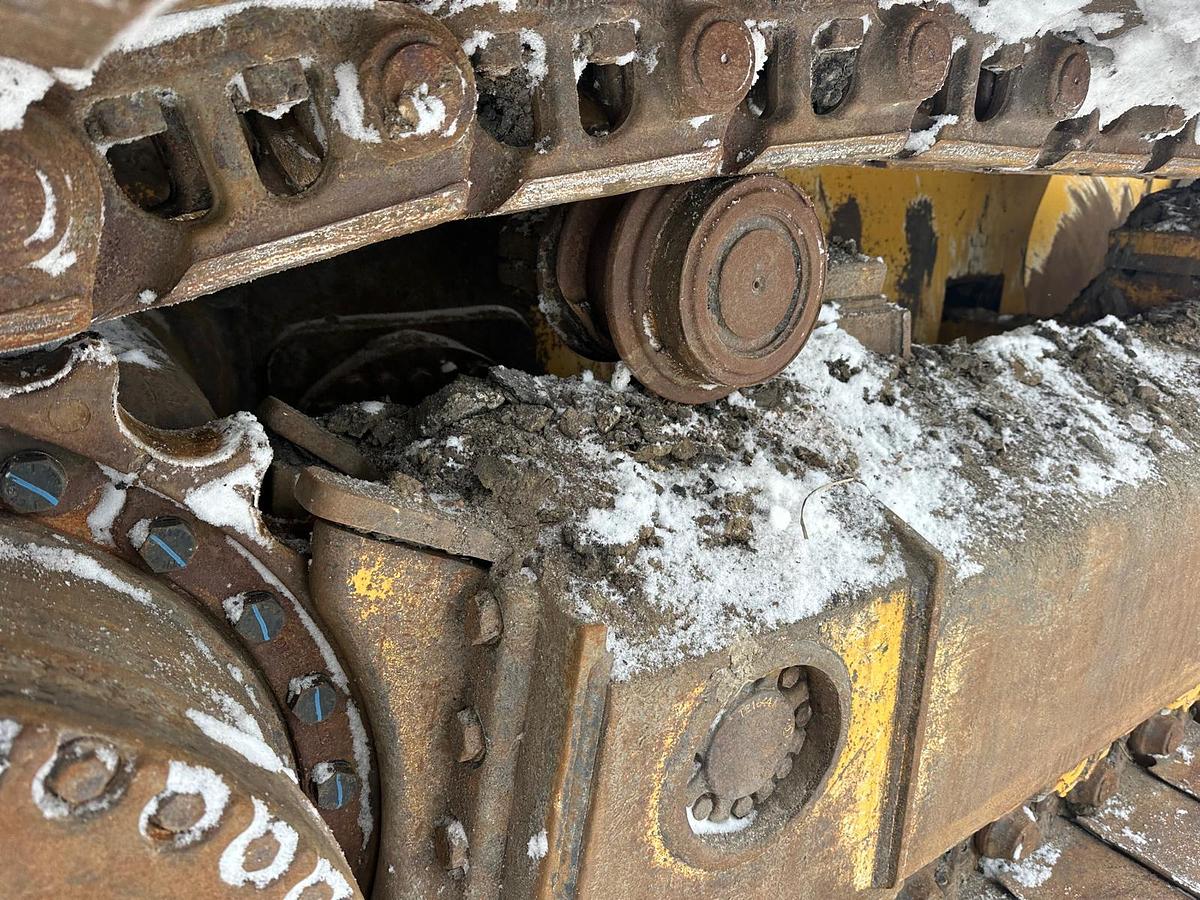 Used CONTRUCTION EQUIPMENT PACKAGE " WILL SEPARATE " EXCAVATORS , DOZERS , ROCK TRUCKS