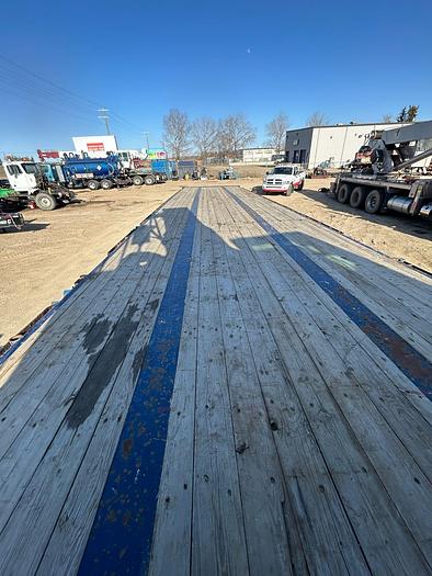 Used HARD TO FIND TANDEM TRI T800 4596T PICKER TRUCK AND HIGHBOY