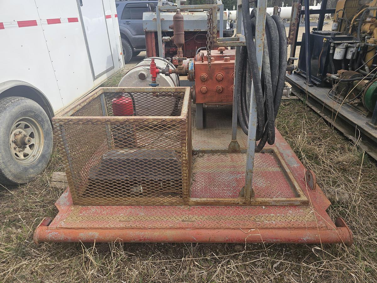 Used FLUID PUMP J16 TRIPLEX HELI PORTABLE