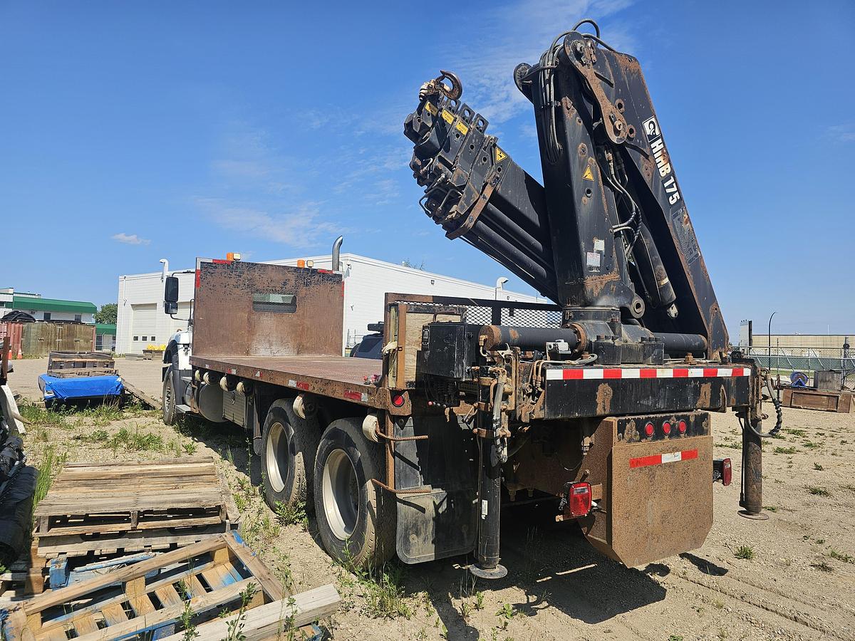 Used 2015 6x4 deck and picker 1 owner