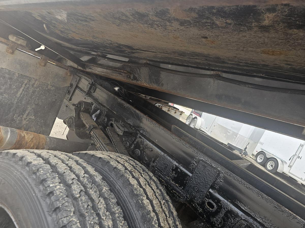 Used RAM  5500 dump truck