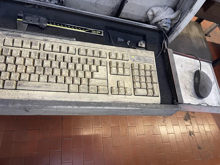 Usato 2003 EMCO TURN 325-II