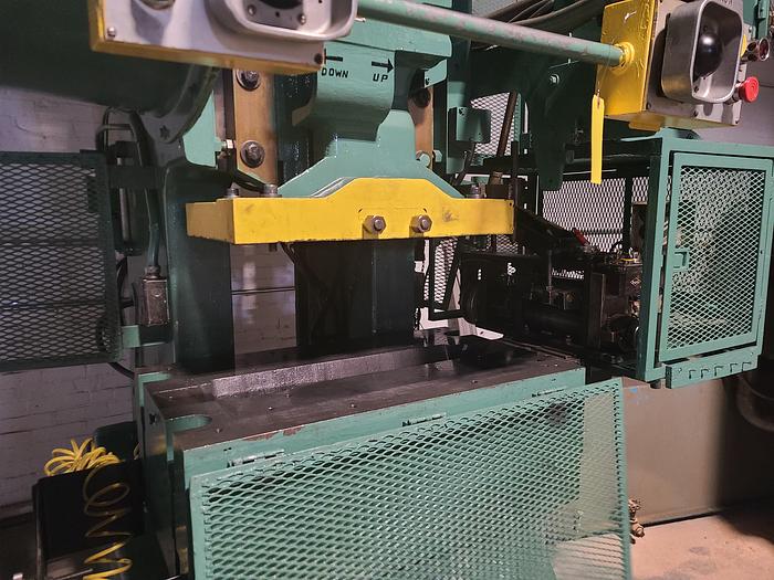 Used Minster 60 Ton Stamping Punch Press OBI with Roll Feed & Press Watch