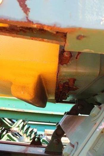 Used 32" x 47' Edem Balanced Vibrating Conveyor