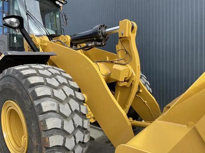 Gebraucht 2018 Caterpillar 972M