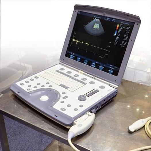 D'occasion ECHOCARDIOGRAPHE GENERAL ELECTRIC VIVID-i AVEC SONDE CARDIAQUE 3S-RS ET SONDE LINÉAIRE 12L-RS