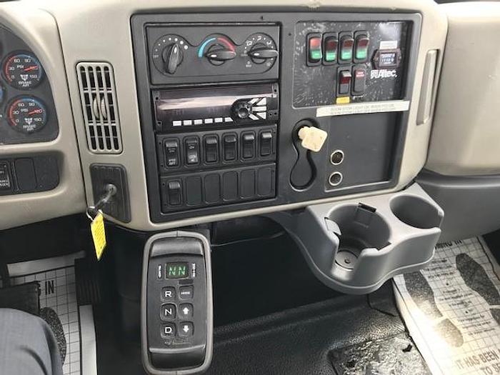 Used Altec TA45M 50ft Bucket Boom on 2009 International 4300 Utility Truck - C91761