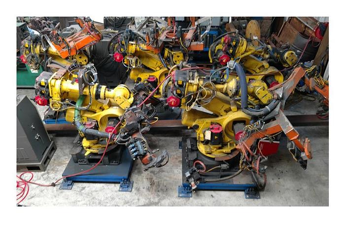 Used Fanuc R-2000iA/200F