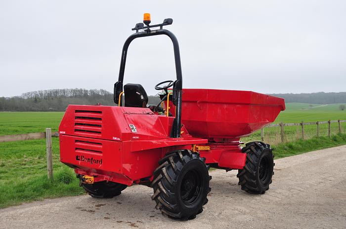 Used 2003 BENFORD 6 TONNE SWIVEL