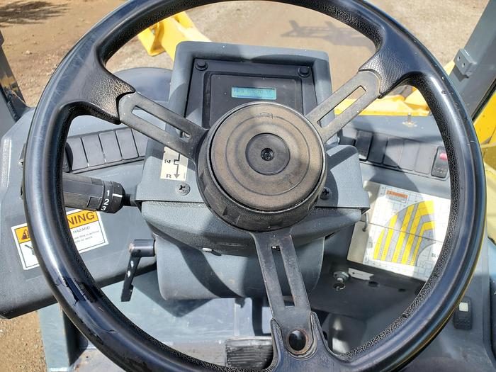 Used 2011 GEHL DynaLift D-11-55