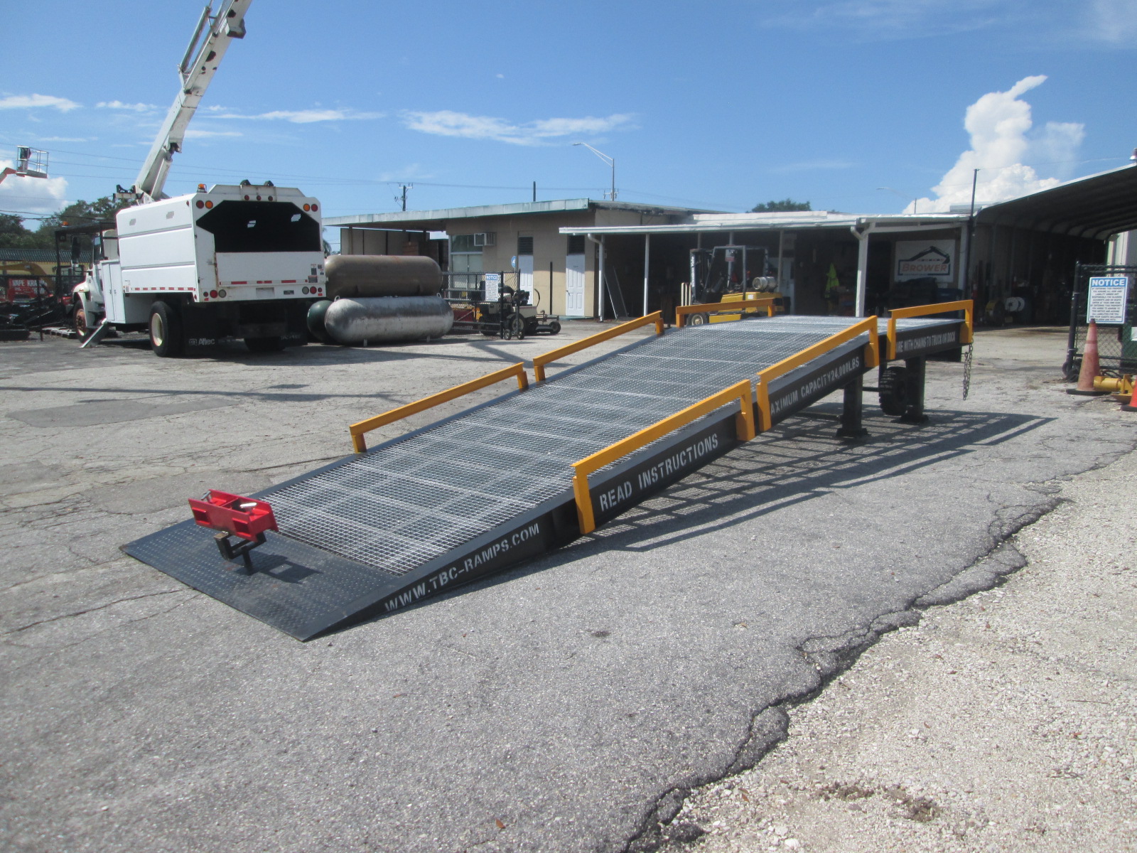 Used 27' Mobile Loading Ramp