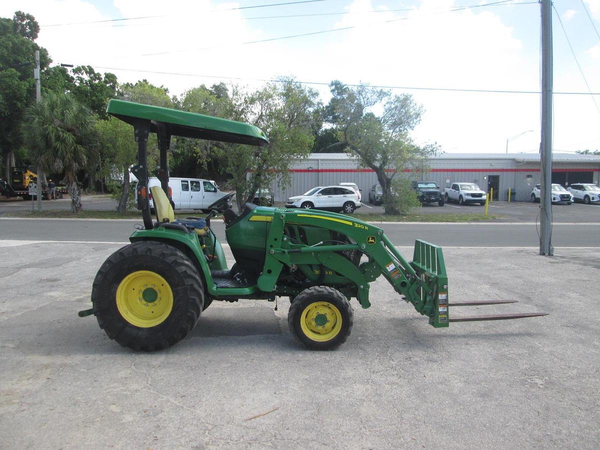 Used 2016 John Deere 3039R Loader Tractor