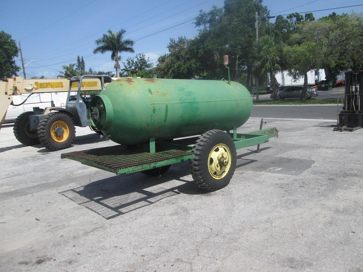 Used 500 Gallon Off Road Fuel Trailer