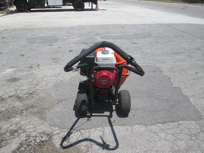 Used Billy Goat Walk Behind Blower for Sale in Bradenton, Florida