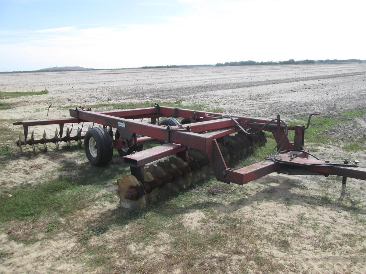 Used Case 770 DH 15' Offset Disc